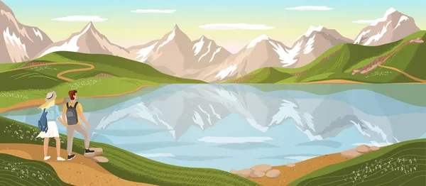 Birkaç turist dağ gölüne bakıyor. Seyahat ve açık hava macera vektör çizimi. Doğa manzarası posteri. Mutlu erkek ve kadın yürüyüşçüler dağ gölü manzarasının tadını çıkarırlar.