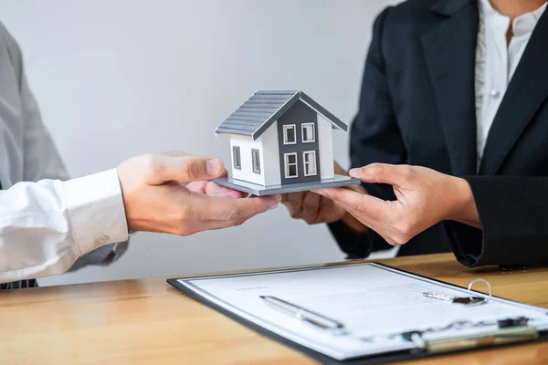 Estate Agent Proposed Application Form Home Insurance Real Estate Investment — 스톡 사진