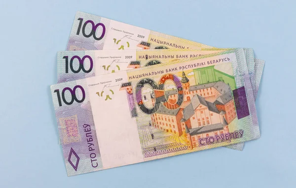 Belarusian Money Devaluation Salary Credit Nomination One Hundred Rubles Blue — Stock Photo, Image
