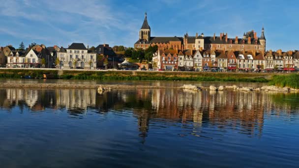 Gien Loiret Fransa Kale Kilise Loire Nehrine Bakıyor — Stok video
