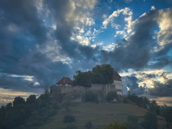Lenzburg Castle Schlossberg Dramatic Gloomy Spooky Sky Gothic Baroque Architectural — Stock Photo, Image