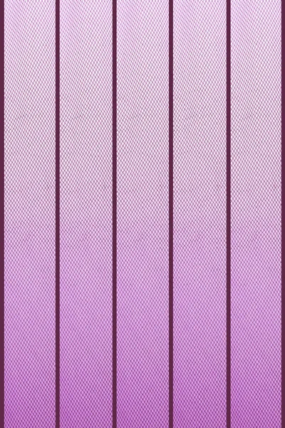 Фиолетовый Фон Прозрачных Оконных Жалюзи Течение Дня Соединительными Полосками — стоковое фото