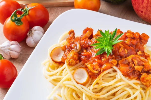 Spaghetti Fresh Tomatoes Seasonings — Stock Photo, Image