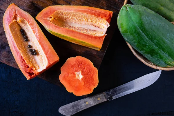 Papaya Tropical Fruits Wooden Background — Stock Photo, Image