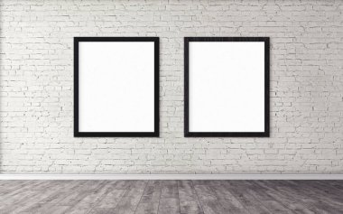 Duvarında çerçeve olan beyaz posterler. Tasarım ön gösterimi için hazırlan. Reklam malzemeleri için iyi bir kullanım.