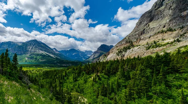 5099 Blick Vom Apikuni Mountain Auf Das Many Glacier Valley — Stockfoto