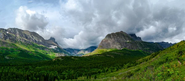 5135 Stürmischer Himmel Beginn Des Iceberg Lake Trail Glacier National — Stockfoto