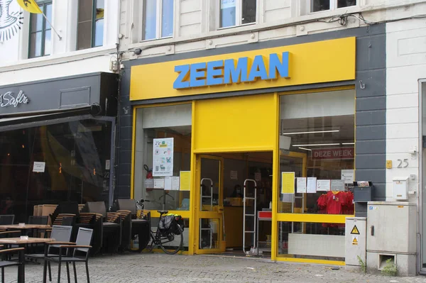 Aalst Belgium July 2020 Exterior View Zeeman Store Flanders Zeeman — Stock Photo, Image