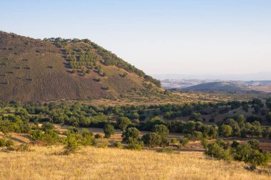 Jeolojik oluşumlar ve sönmüş volkanların fotoğrafları