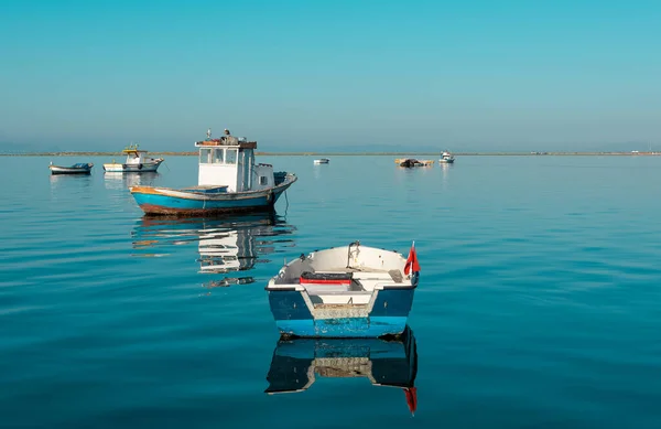 Foto Van Het Strand Vissersboten — Stockfoto