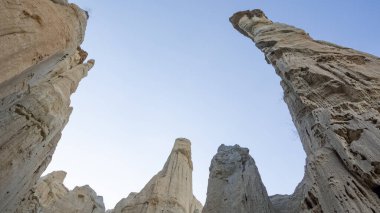 Jeolojik oluşumlar ve sönmüş volkanların fotoğrafları. arkaplan fotoğrafları.