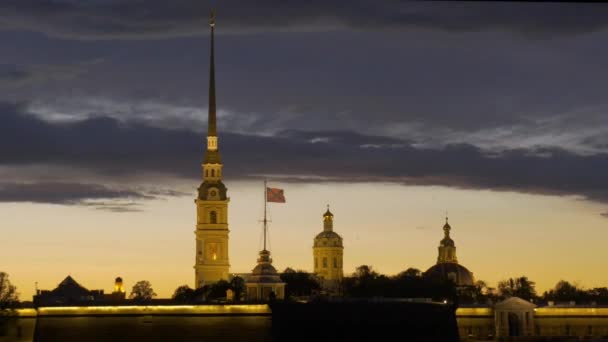 PETER OCH PAUL CATHEDRAL SANKT-PETERBURG, JUNI 12, 2017 — Stockvideo