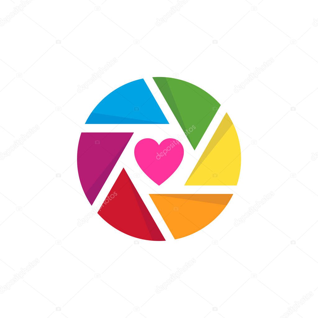 Love Camera logo design vector template, Camera Photography logo concepts