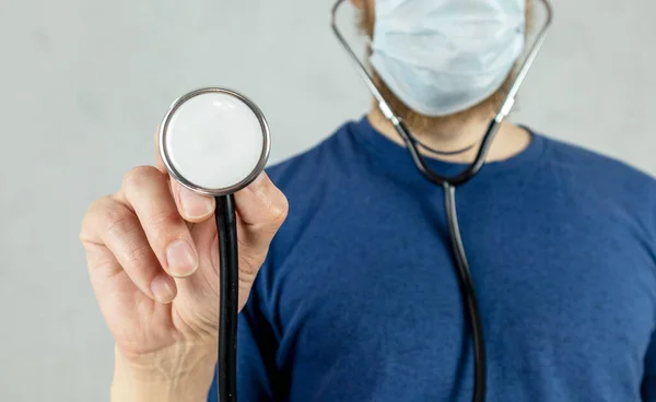 Masked Man Stethoscope — Stock Photo, Image