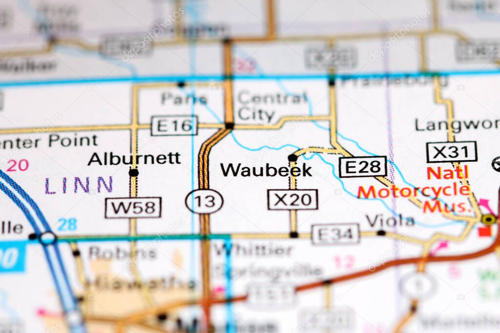 Waubeek. Iowa. USA on a map