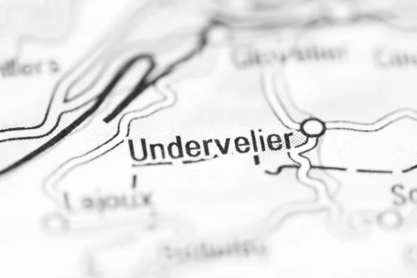 Undervelier on a geographical map of Switzerland