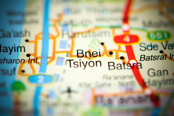 Bnei Tsiyon on a geographical map of Israel