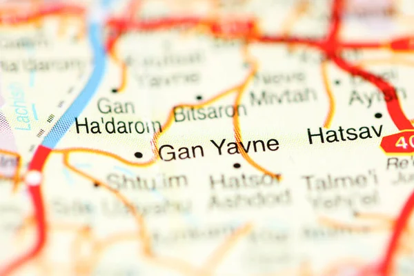 Gan Yavne on a geographical map of Israel