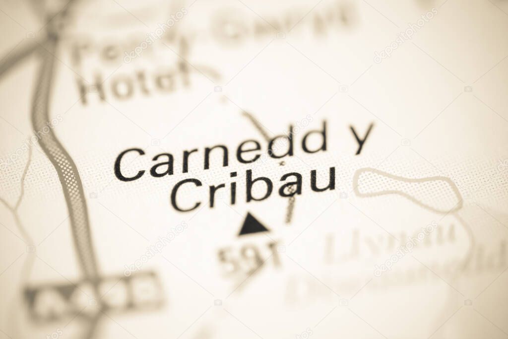 Carnedd y Cribau on a geographical map of UK