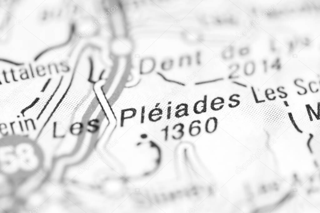 Les Pleiades on a geographical map of Switzerland