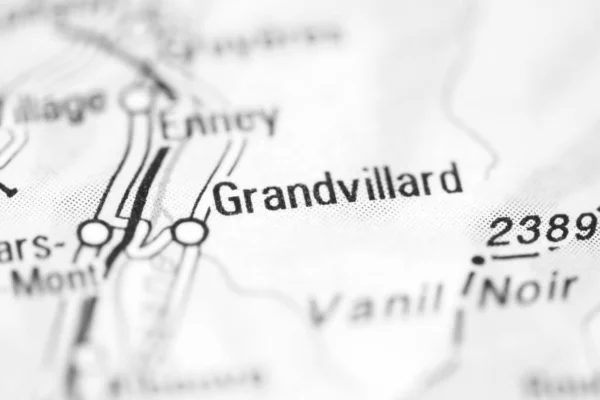 スイスの地理地図上のGrandvillard — ストック写真