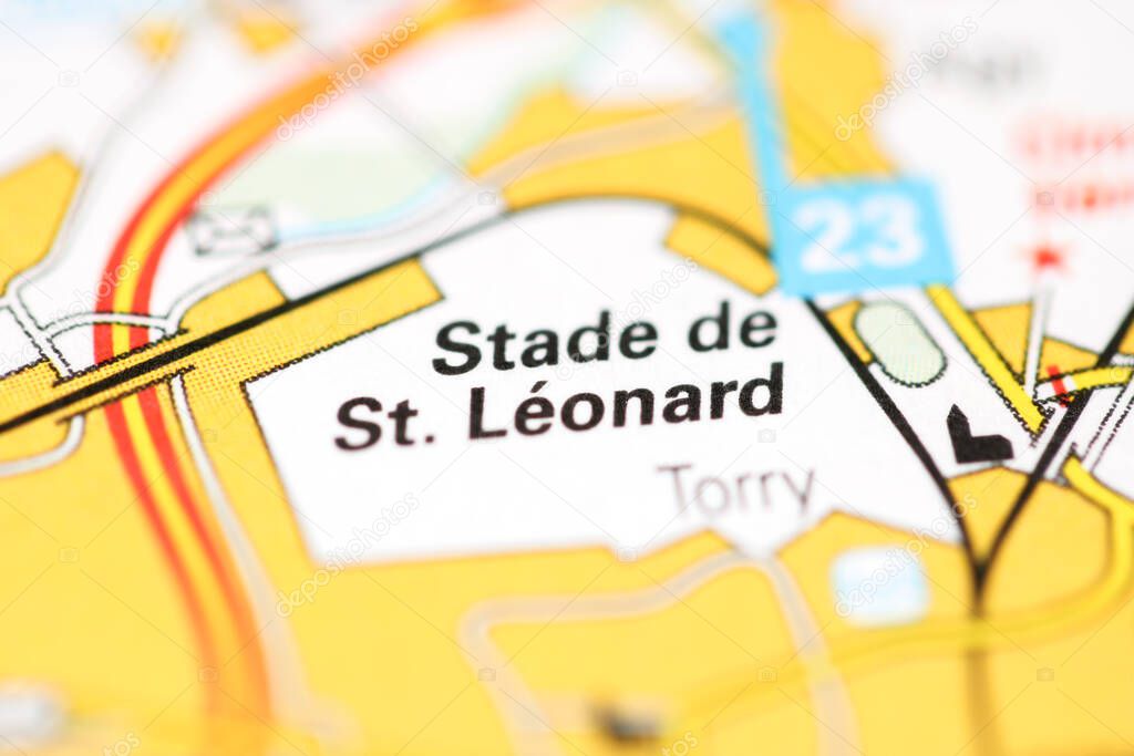 Stade de St. Leonard on a geographical map of Switzerland