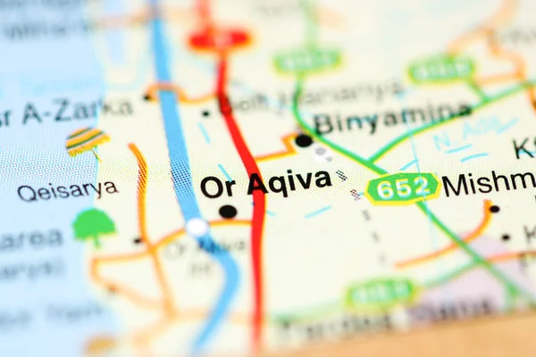 Or Aqiva on a geographical map of Israel