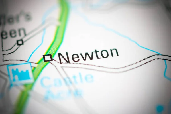 Newton Sobre Mapa Geográfico Reino Unido — Fotografia de Stock