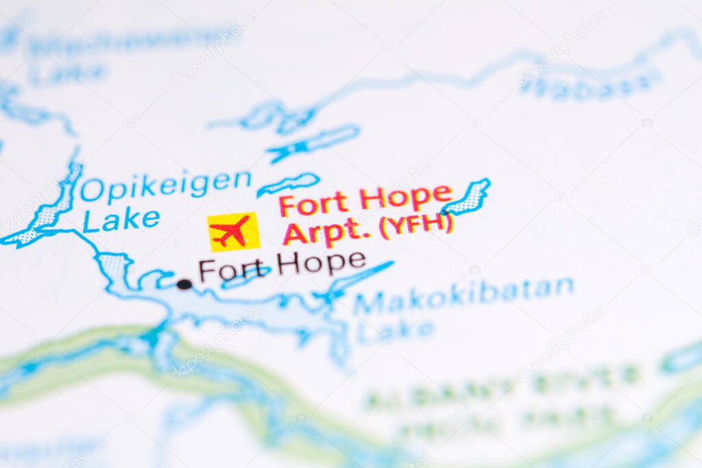 Fort Hope Airport (YFH). Canada on a map.