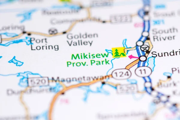 Mikisew Provincial Park. Canada on a map.