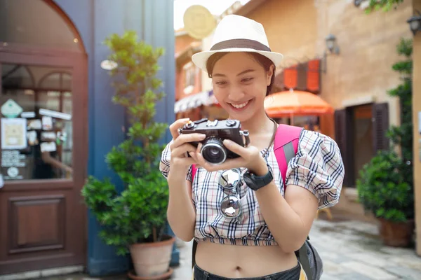 Asian Women Backpacks Walking Together Happy Taking Photo Selfie Relax — Stock Photo, Image