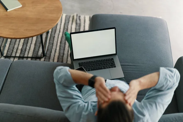 Hüsrana uğramış iş adamı serbest çalışanın yeni bir haberi var.