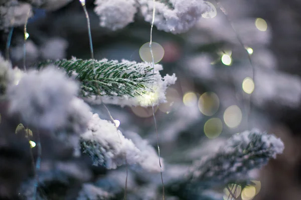 Abstrakta Ofokuserat Bakgrunder Med Juldekorationer Med Led Ljus Bokeh Närbild — Stockfoto