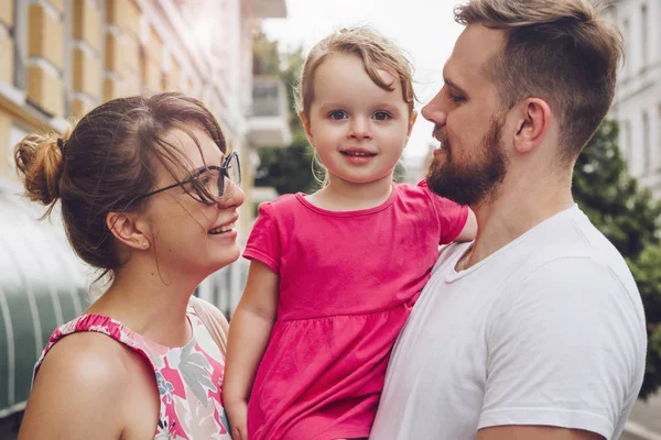 Familie Fetiță Distrându Împreună — Fotografie, imagine de stoc