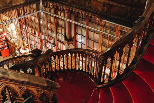 Porto Portugal Abril 2016 Escalera Librería Lello Irmao Una Las — Foto de Stock