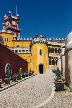 Sintra, Portekiz - 3 Mayıs 2016: Sintra Portekiz Pena Ulusal Sarayı