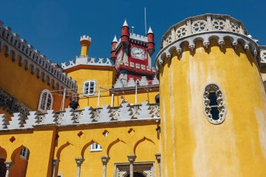 Sintra, Portekiz - 3 Mayıs 2016: Sintra Portekiz Pena Ulusal Sarayı