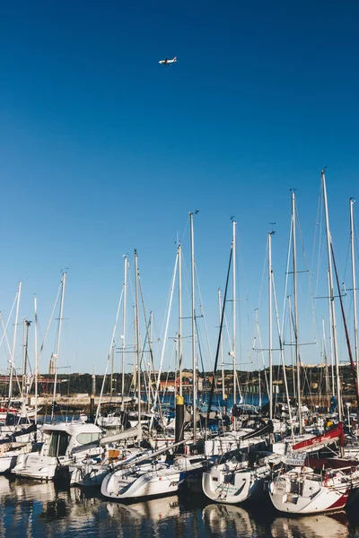 Lizbon Mayıs 2016 Marina Yat Tekne Ile Lisbon Portekiz — Stok fotoğraf