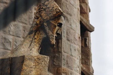 Barcelona, İspanya - 22 Nisan 2016: Ayrıntı Sagrada Familia, Katolik Kilisesi Barcelona'da Antoni Gaudi tarafından inşa ve cephe