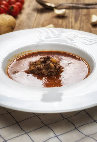 Sopa Goulash Checa Com Carne Vaca Batatas — Fotografia de Stock