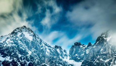 Lomnicky stit Hill'de Tatra Dağları kış manzarası