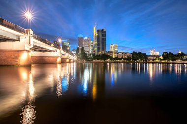 Frankfurt Avrupa kıtasının büyük finans merkezidir.