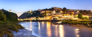 Clifton Köprüsü nehir Avon ve onun township, Bristol, İngiltere