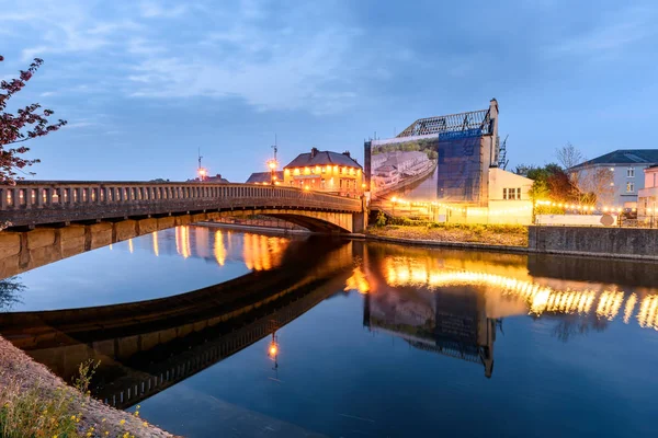 Kilkenny Hat Zwei Fußgänger Fahrradbrücken Die Damendesartbrücke Und Die Ossorische — Stockfoto