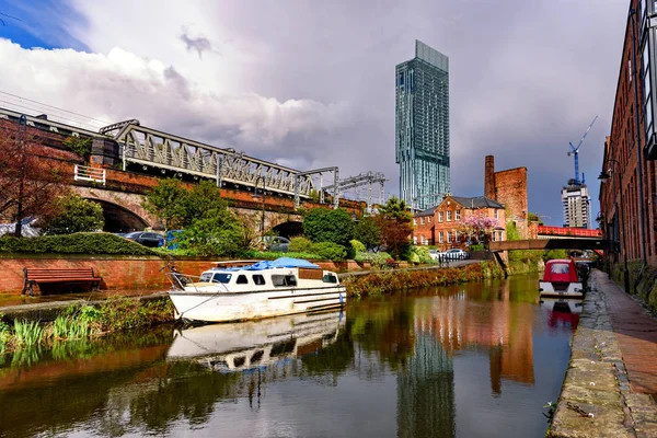 Réflexion Tour Beetham Dans Canal Rochdale Manchester City — Photo