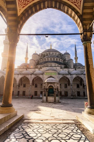 Внутрішній Двір Блакитної Мечеті Туреччині — стокове фото