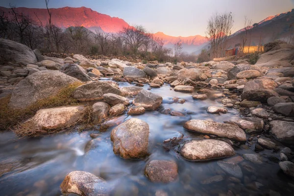 Rivier Karakarr Stromend Door Rotsen Van Swat Vallei Pakistan — Stockfoto