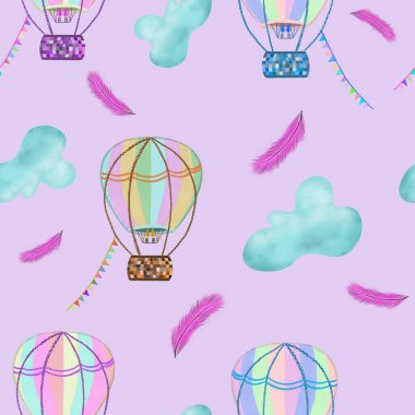Bulutlarda uçan çok renkli sıcak hava balonları ve pembe arka planda pembe tüyler. Kusursuz desen. seyahat, macera, gökyüzü, hava gemisi baskısı, ambalaj, duvar kağıdı, tekstil, kumaş tasarımı