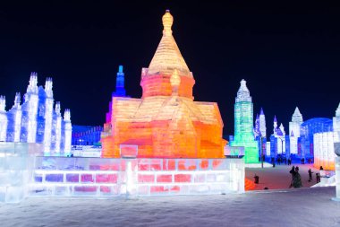 Harbin, Çin - 2 Ocak 2019: Harbin Uluslararası Buz ve kar Heykel Festivali Harbin yer alır bir yıllık kış festivali olan. Dünyanın en büyük buz ve kar Festivali olduğunu.