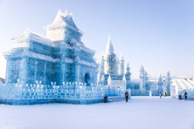 Harbin, Çin - 2 Ocak 2019: Harbin Uluslararası Buz ve kar Heykel Festivali Harbin yer alır bir yıllık kış festivali olan. Dünyanın en büyük buz ve kar Festivali olduğunu.